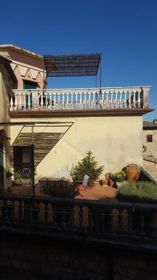 Ferienwohnung Mansarda Con Solarium Panoramico Su Centro Storico Di Sarteano Vicino Alle Famose Terme Della Val D'Orcia Exterior foto